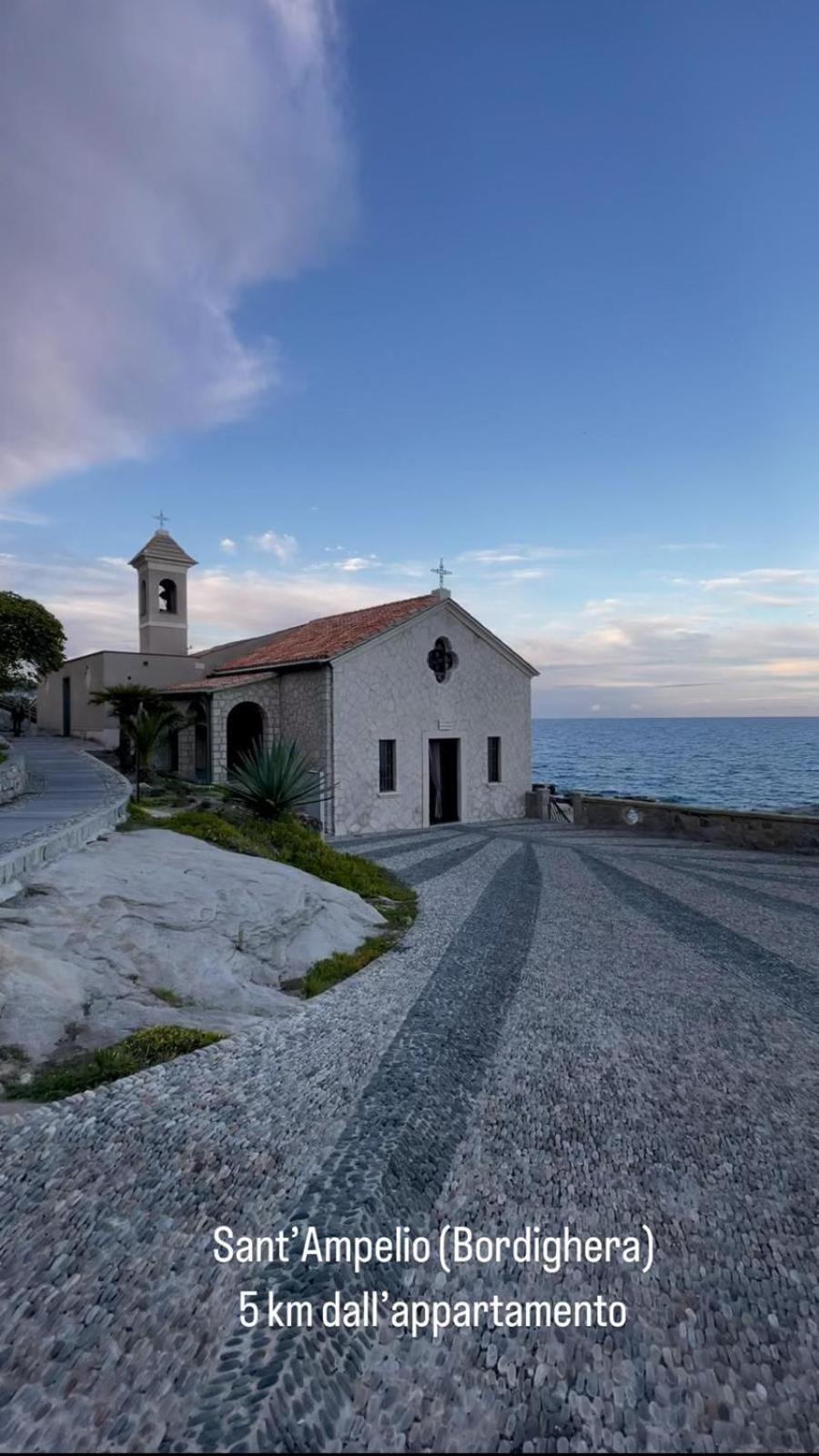 Casa Di Bea Lejlighed Ventimiglia Eksteriør billede